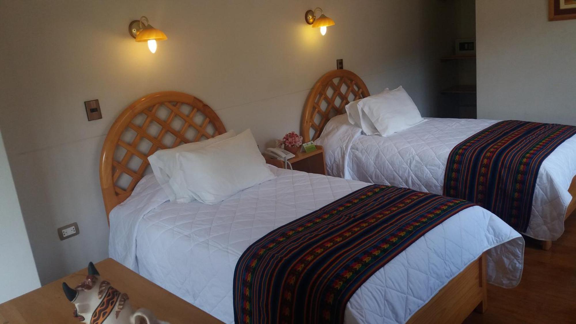 Iorana Hotel 3*